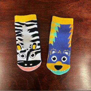 Brand new kids socks — size 1-3 — Bear & Zebra